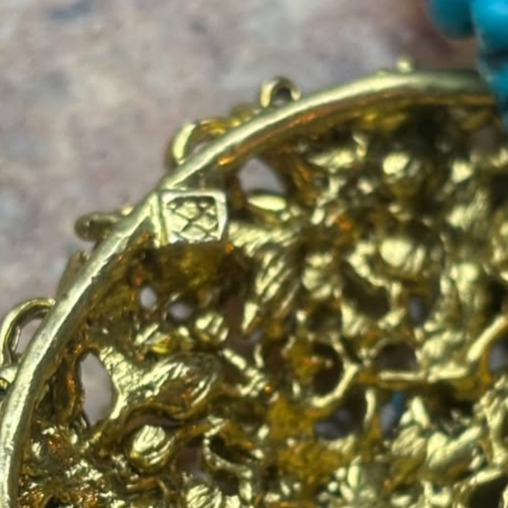 ๐ RARE 1928 Designer Turquoise Blue Stone Statement Necklace โข Crystal Medallion - Picture 14 of 14